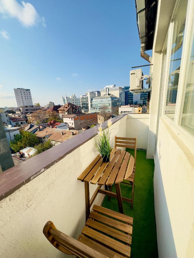 Downtown Victoria Apartments By Citybookings Bucureşti Cameră foto